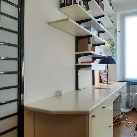 Bright Sarpi - Moscova Apartmán *